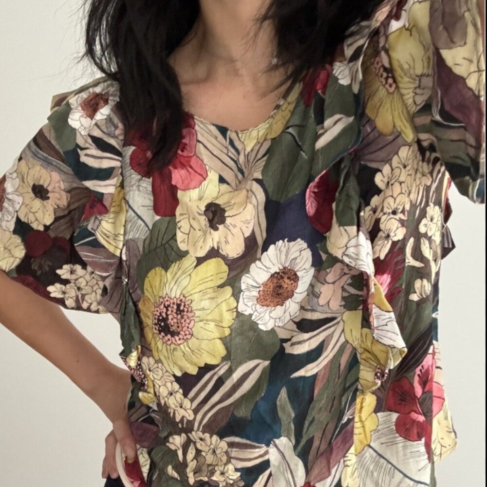 Zara Floral Flutter Sleeve Top - S